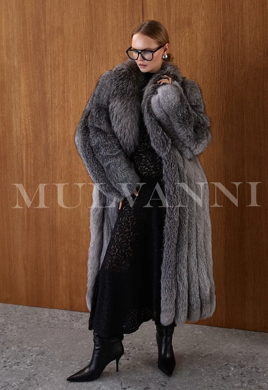 Winter Fashion 𝐋𝐈𝐌𝐈𝐓𝐄𝐃 𝐄𝐃𝐈𝐓𝐈𝐎𝐍 OLGA Silver Frost Fox Fur Coat