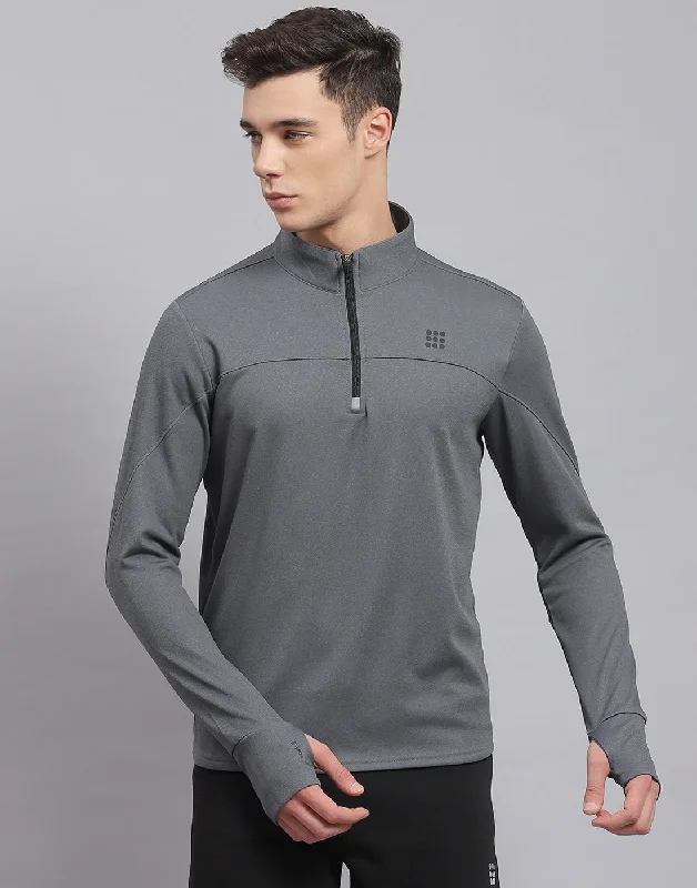 Sporty Shoes Men Grey Solid Stand Collar Full Sleeve Sweatshirt