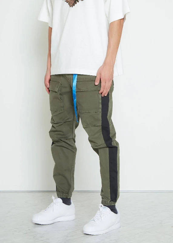 Bomber Jackets Konus Men's Woven Jogger with Tape in Olive